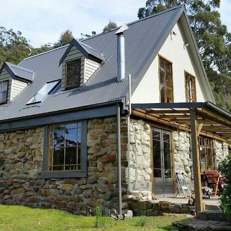 The Stone Cottage - Bruny Island Simpsons Bay Dış mekan fotoğraf
